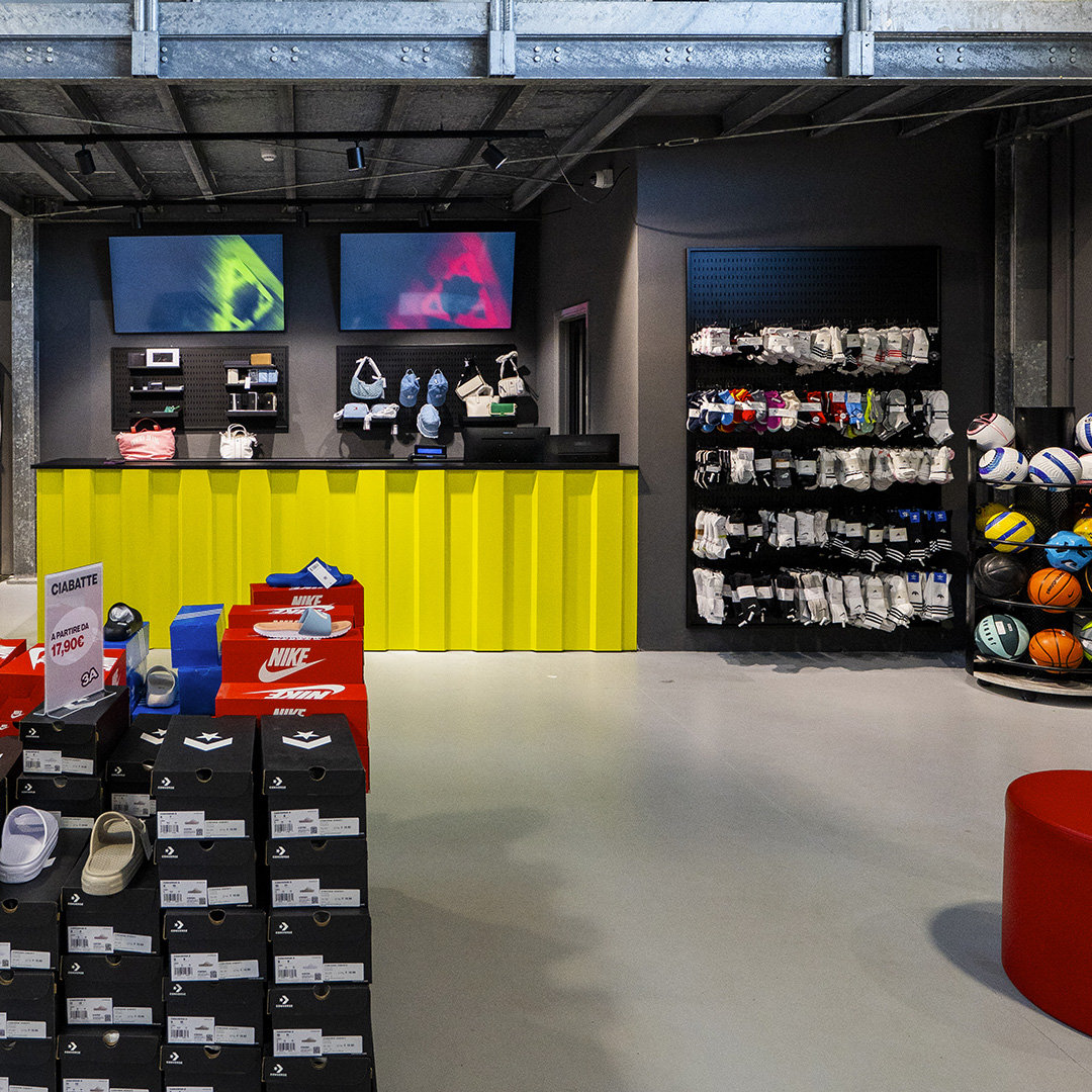 Outlet_Link_ 13